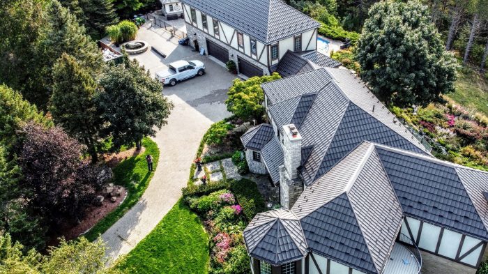 The Roofman Inc photo 2